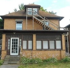 Building Photo - 416 E Winter Ave