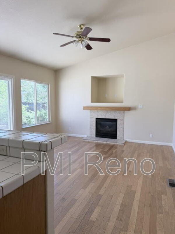 Building Photo - 4796 Pradera St