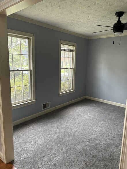 Building Photo - 3685 Timberloch Trl