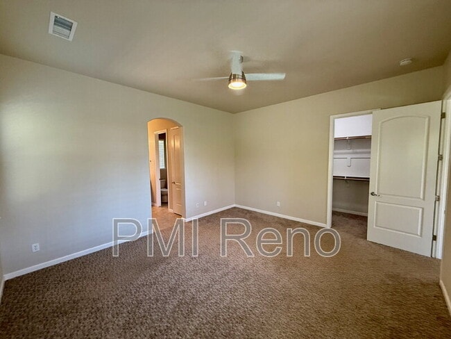 Building Photo - 10290 Cavalry Cir
