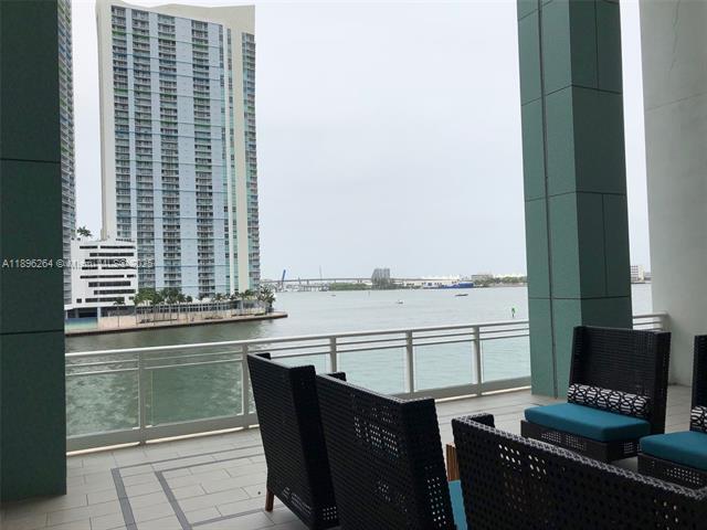 Building Photo - 900 Brickell Key Dr