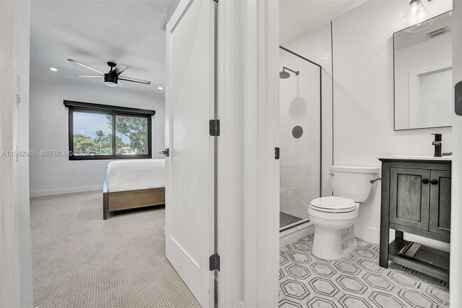 Building Photo - 915 NW 7th St