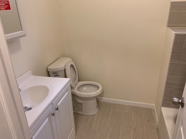 Building Photo - 4840 N Camac St