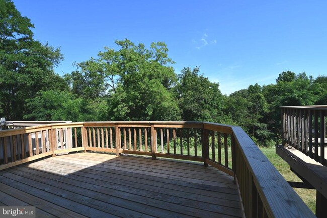 Building Photo - 5714 Lofthill Ct
