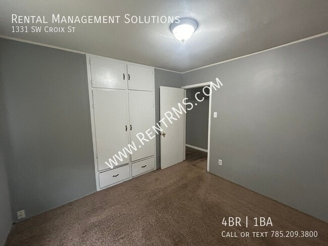 Building Photo - 1331 SW Croix St