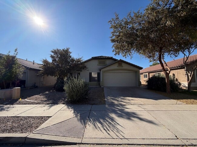 Building Photo - Beautiful 4 Bedroom Home for Rent in Goodyear!