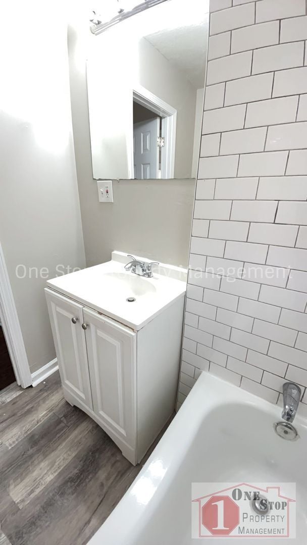 Building Photo - Beautiful 3 Bedroom 1.5 Bathroom Home in K...