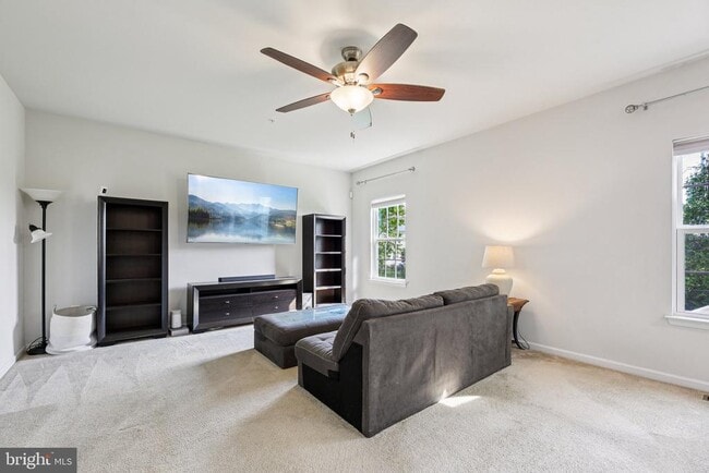 Building Photo - 5733 Allender Rd