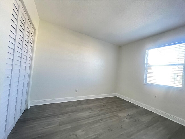 Building Photo - 8010 SW 7th St