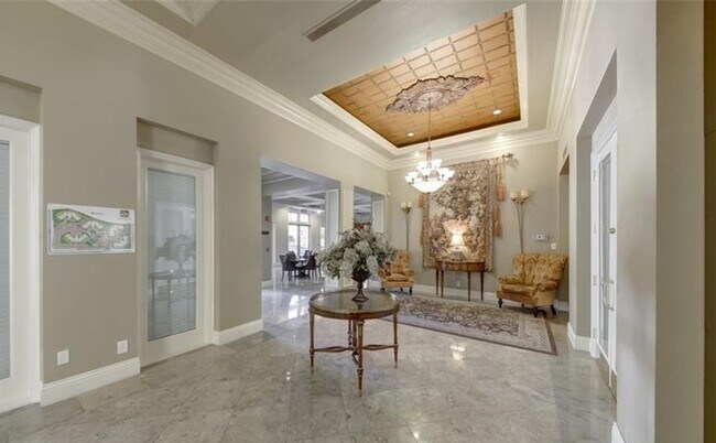 Building Photo - Great opportunity condo in a highly desirable central Las Vegas location