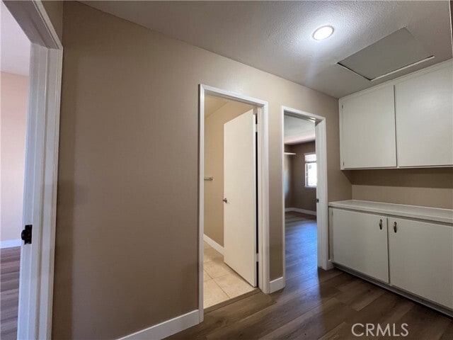 Building Photo - 9814 Ladera Ct