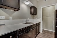 Building Photo - 1820 N Garrett Ave