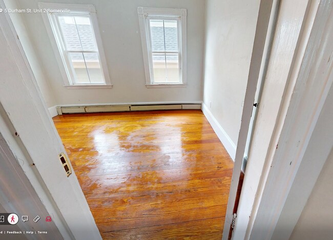 Building Photo - 5 Durham St