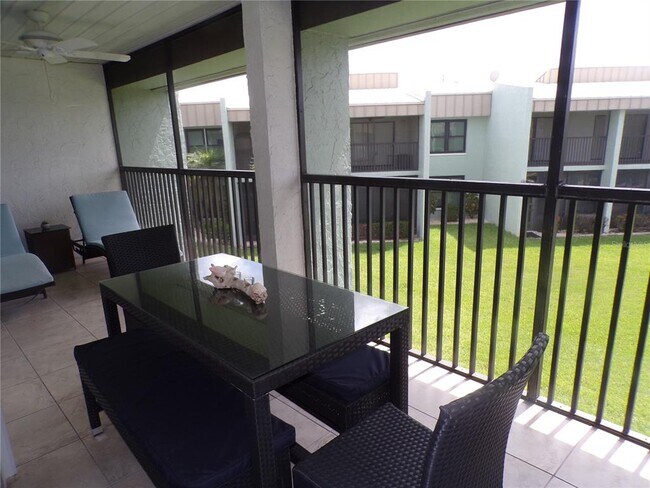 Building Photo - 1461 Aqui Esta Dr