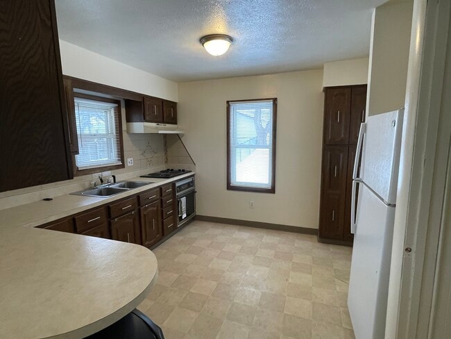 Building Photo - 432 Stevenson Ave