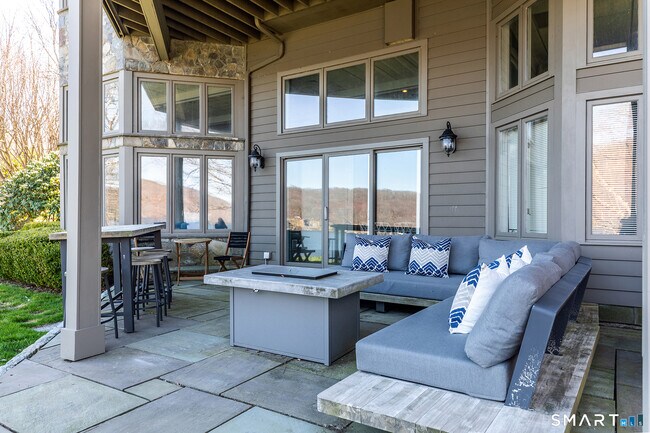 Building Photo - 59 Sail Harbour Dr