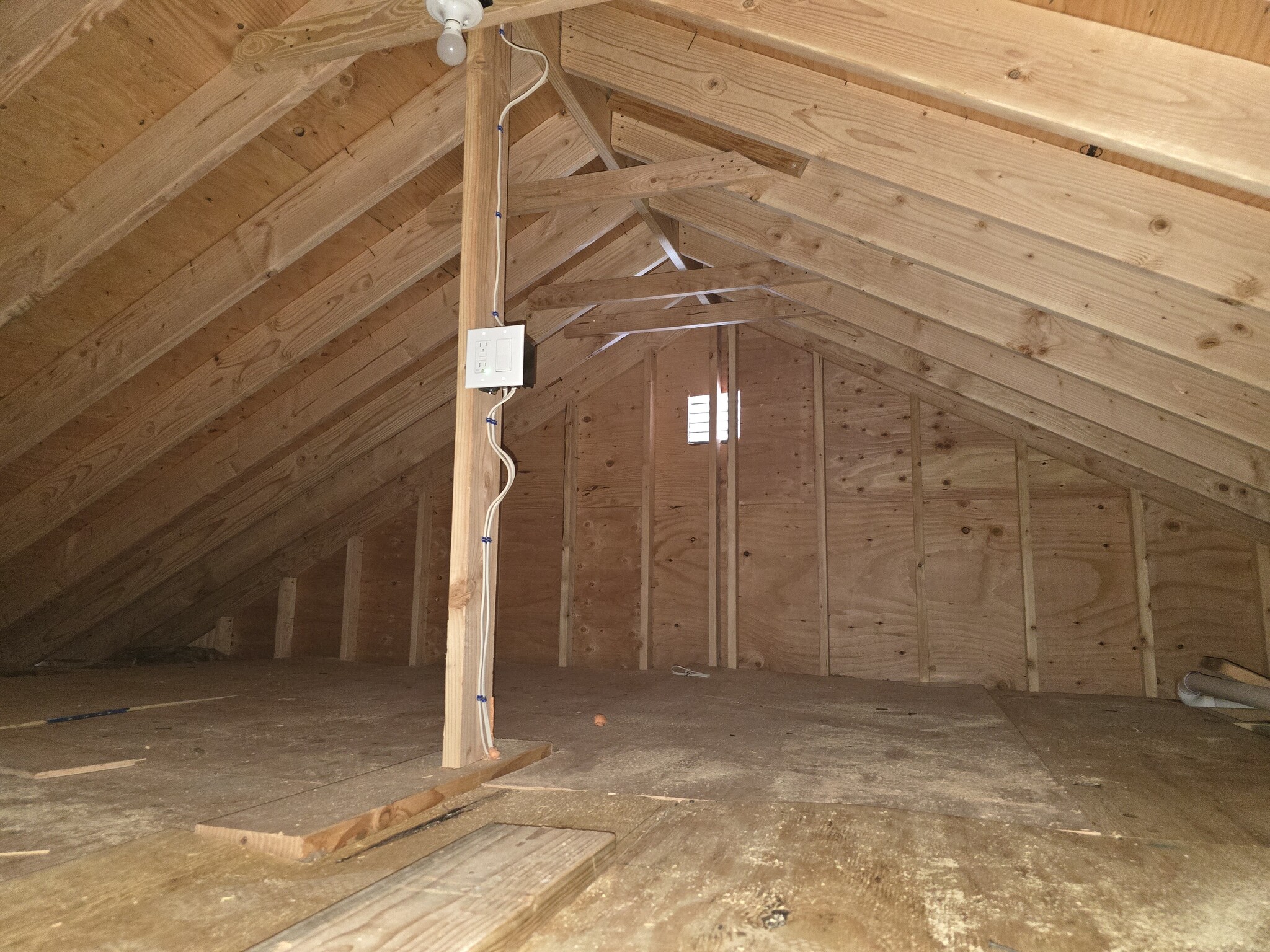 Private Attic for Storage - 42 Parkway Blvd