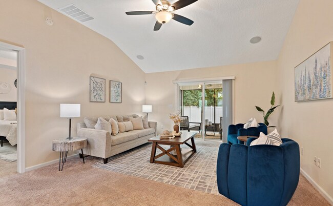 Building Photo - RENT REDUCED, Cedarbrook Community, Gorgeous Home