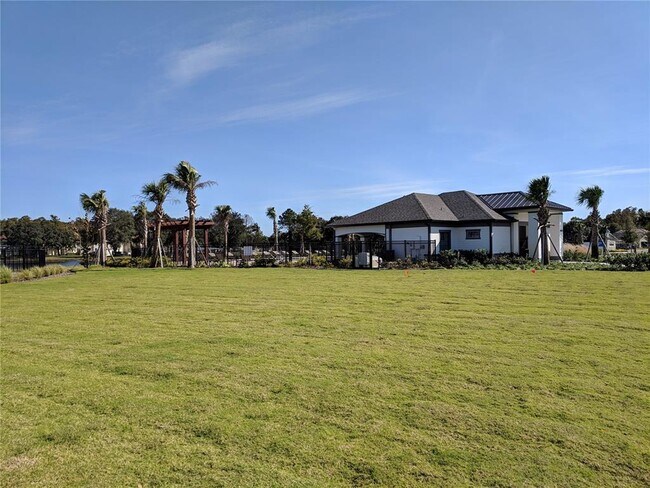 Building Photo - 15355 Willow Arbor Cir