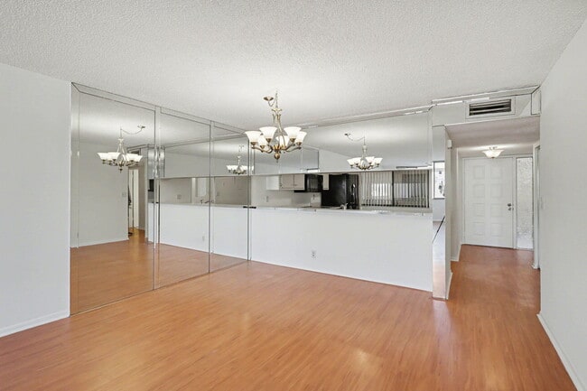 Building Photo - 8030 Hampton Blvd