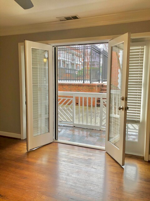 Building Photo - 885 Briarcliff Rd NE