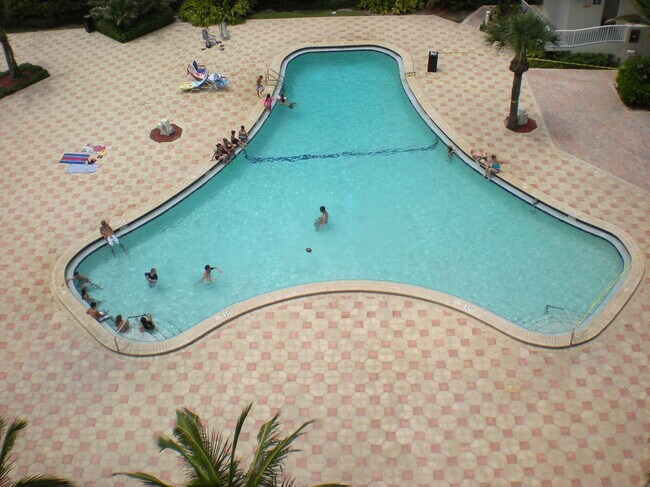 Pool Area - 3801 S Ocean Dr