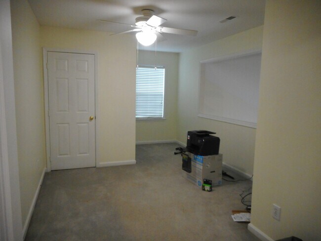 Building Photo - Beautiful Home in Northwest Greensboro