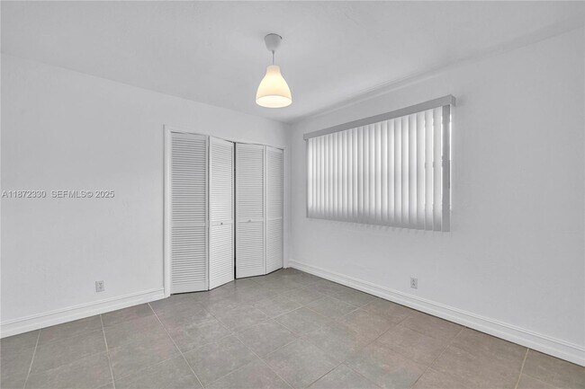 Building Photo - 228 SW 3rd Terrace