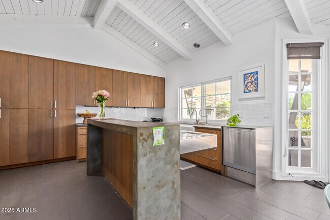 Building Photo - 9128 N 55th St