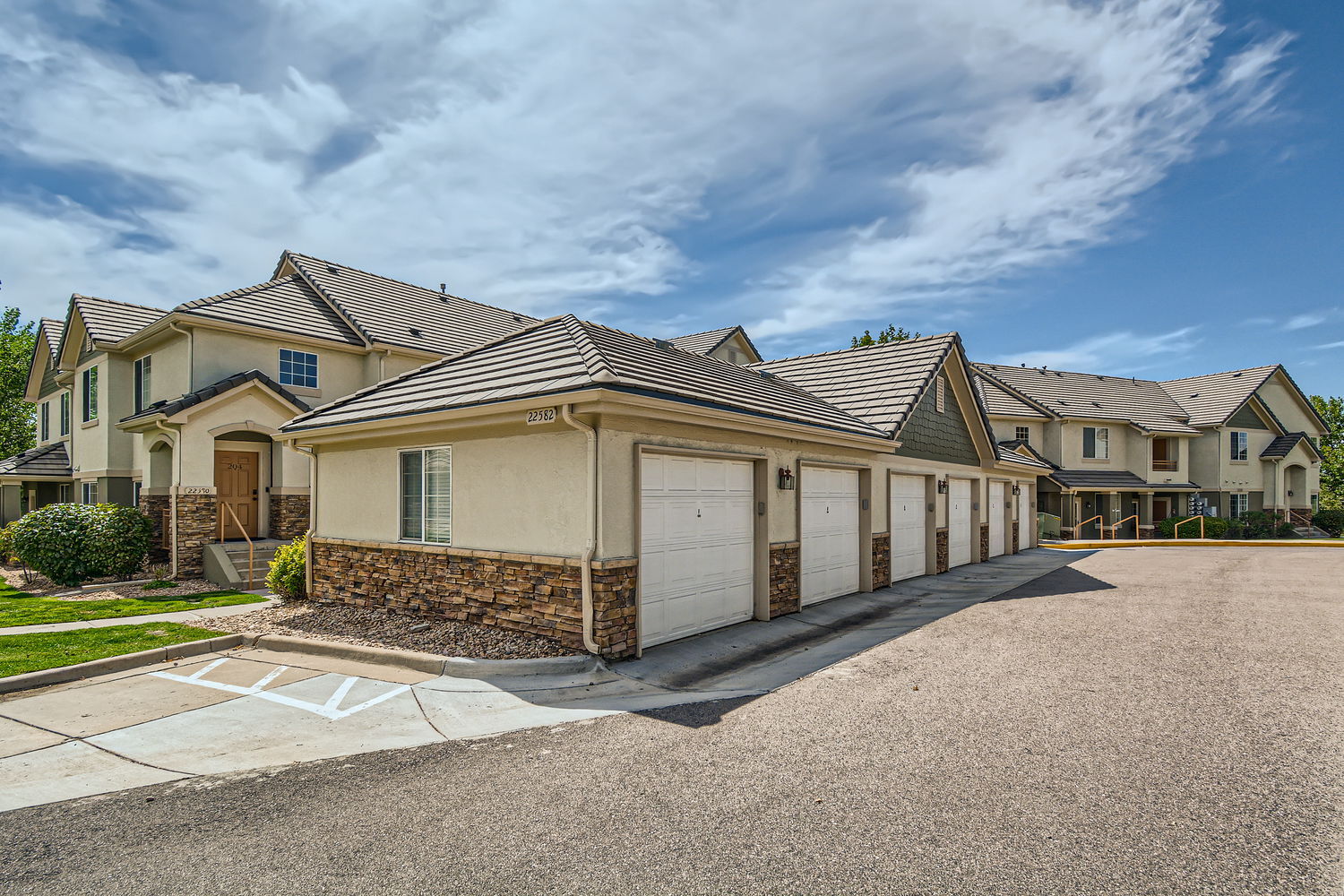 Building Photo - 22580 E Ontario Dr