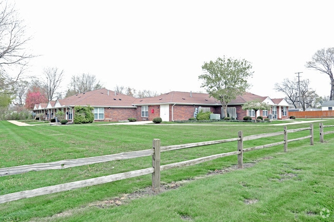 Building Photo - Johnstone Apartments