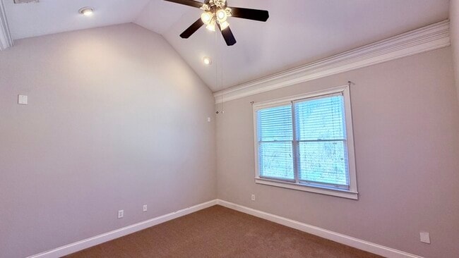 Building Photo - Perfect West Midtown Location! 4 Bedroom Townhouse, Granite, Hardwood Floors