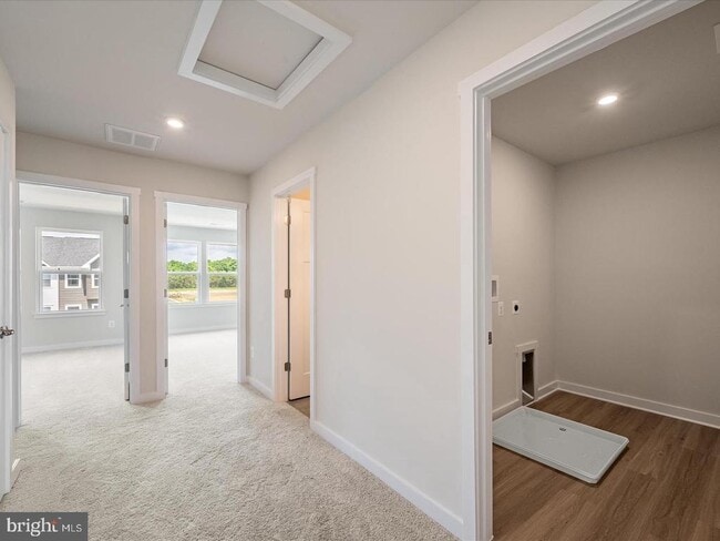 Building Photo - 17 Lyriq Ct