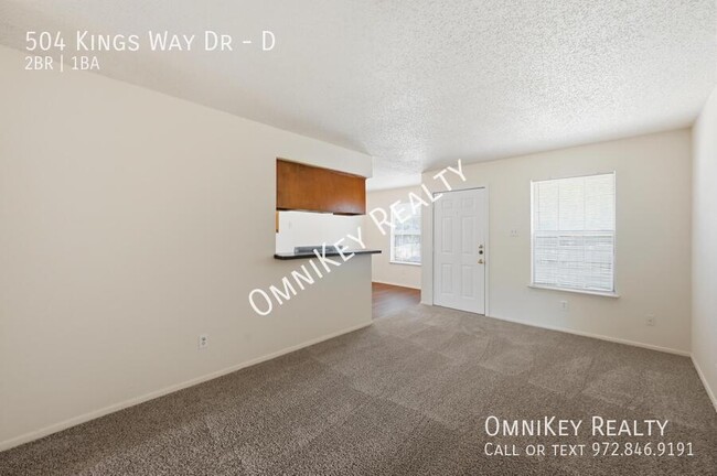 Building Photo - 504 Kings Way Dr