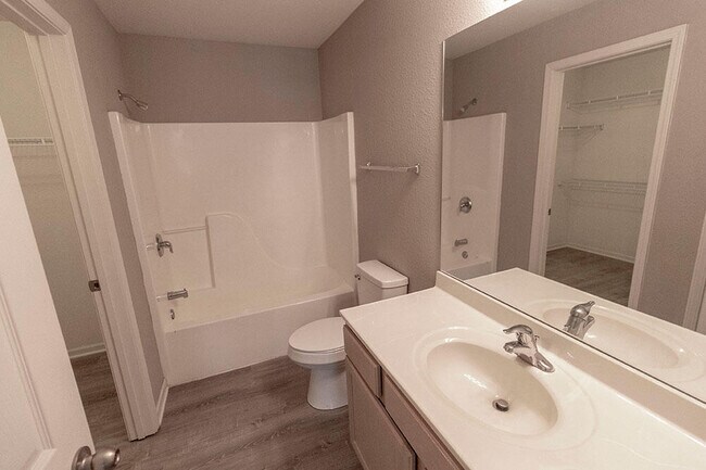 Building Photo - 4001 Snowy Owl Dr