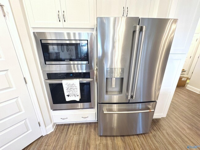 Building Photo - 12767 Tallulah Dr