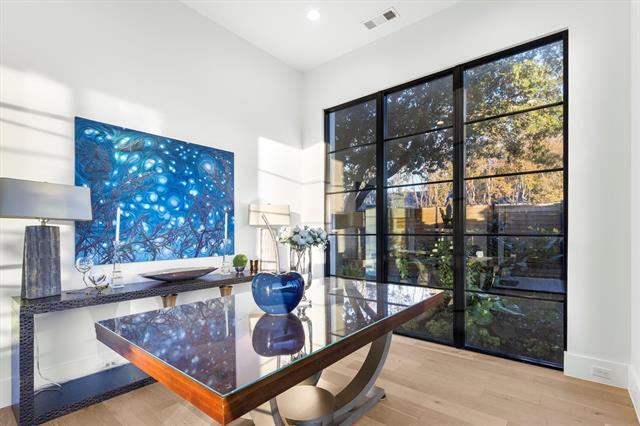 Building Photo - 3771 Almazan Dr