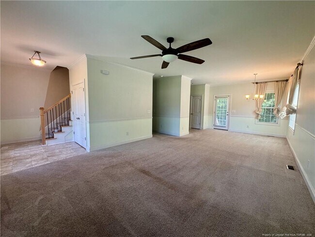 Building Photo - 20 Yelverton Ct