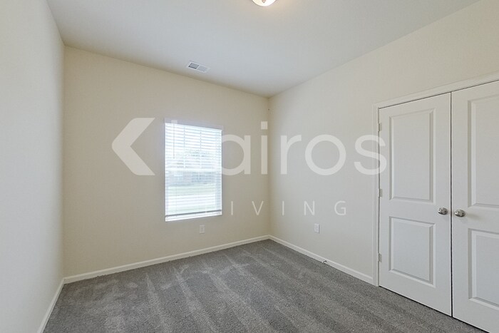 Building Photo - 10757 Bent Brook Dr