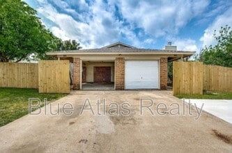Building Photo - 2749 Countryside Ln