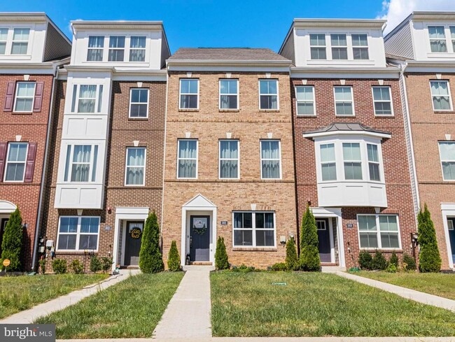 Building Photo - 5921 Kate Chopin Pl