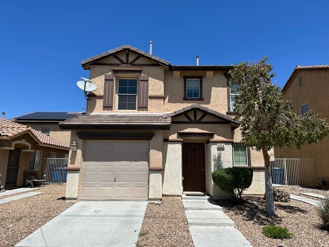 Building Photo - Silverado Ranch 3 bedroom