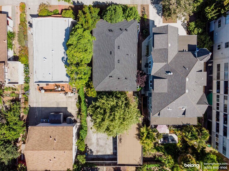 Building Photo - 1458 Hopkins St