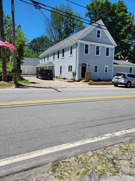 Building Photo - 164 Main St