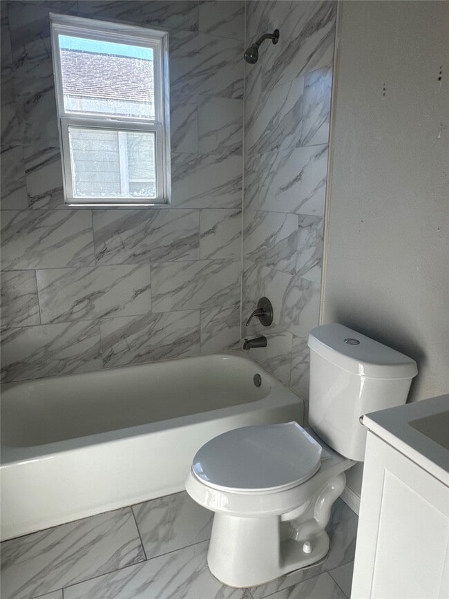 Building Photo - 432 Dr. Martin Luther King Jr. Dr.