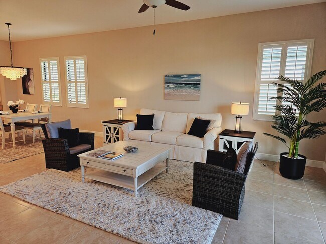 Building Photo - Seasonal Short-Term Single Family located at Sarasota National Golf Club (Social Membership) with...