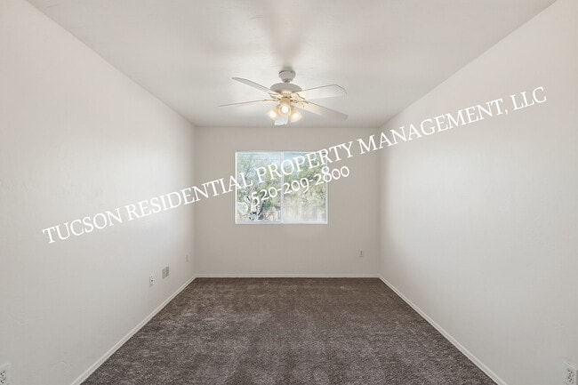 Building Photo - 8875 S Desert Valley Way