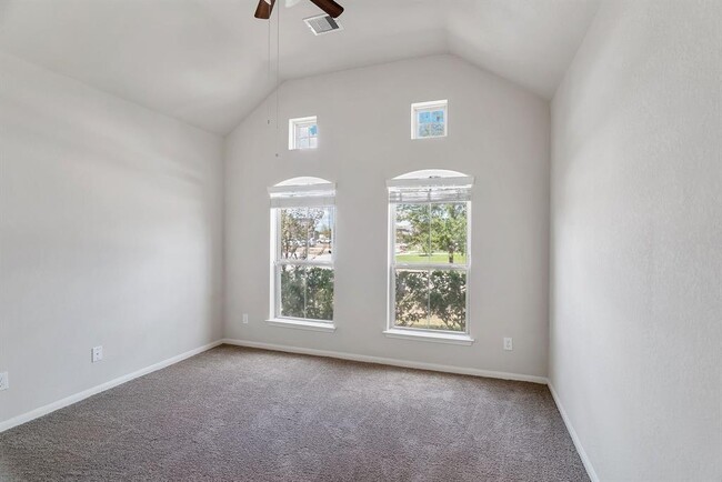 Building Photo - 18543 Gardens End Ln
