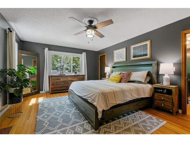 Building Photo - 1620 Winnetka Ave N