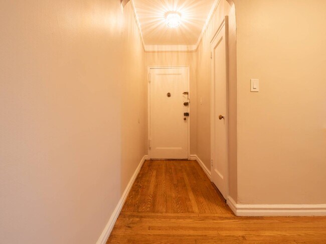 Building Photo - 63-89 Saunders St